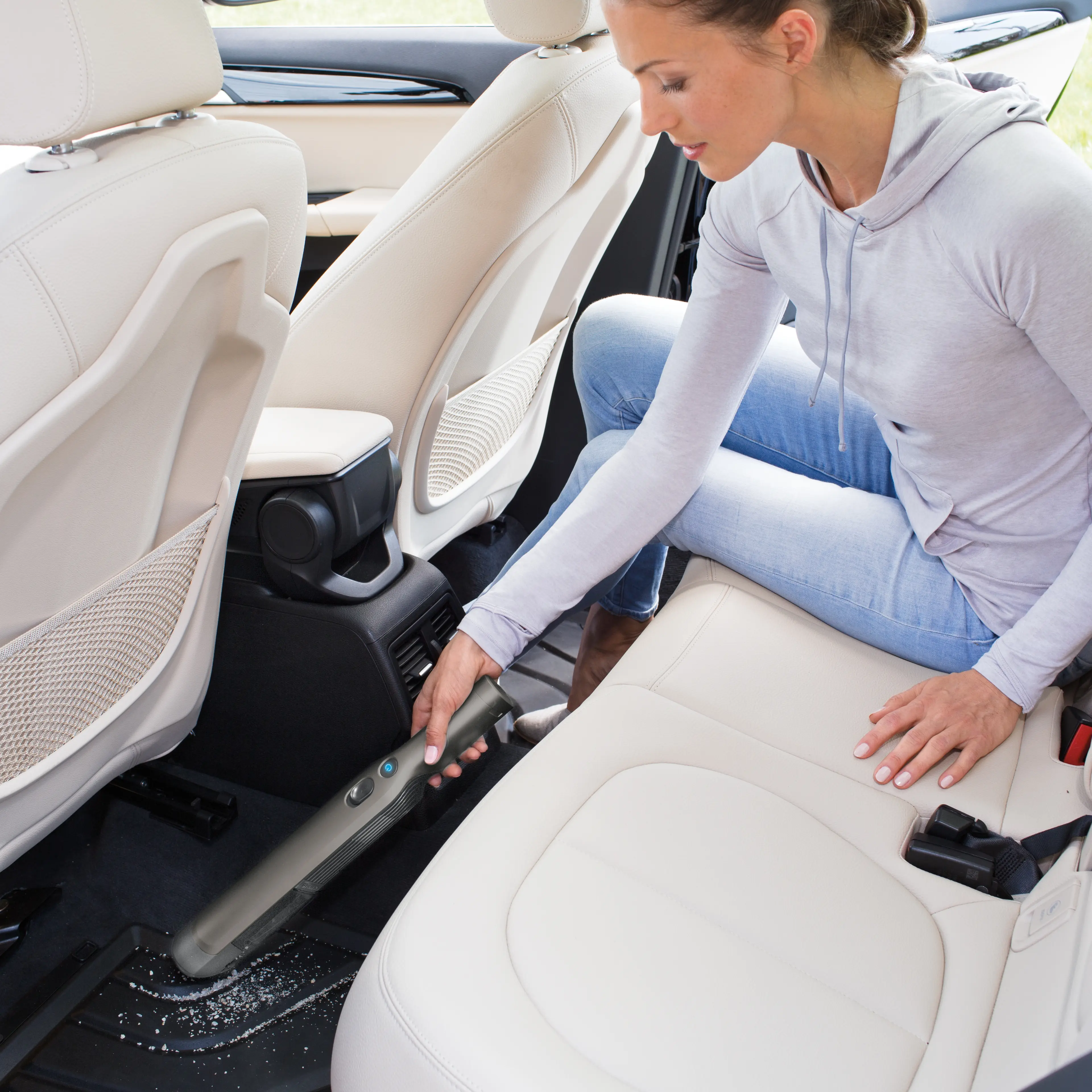 Cord-Free Handheld Vacuum - WV205